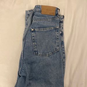 H&M Loose Mom Jeans Ultra High Waist Ankle length US 4